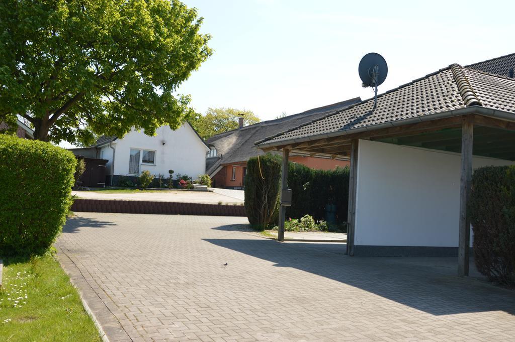 Ferienhaus Ruegen Pantow Buitenkant foto